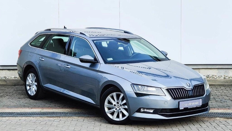 Skoda Superb cena 64900 przebieg: 208919, rok produkcji 2018 z Częstochowa małe 211